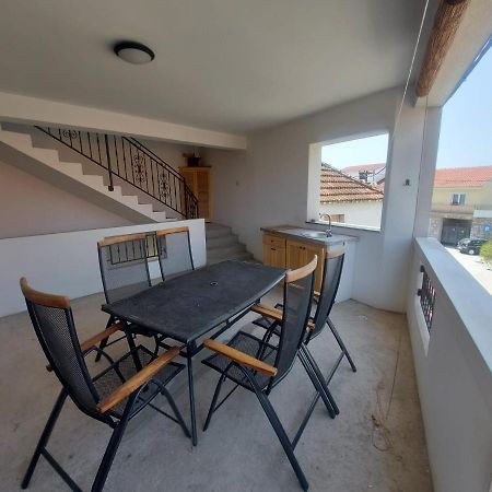 Apartments Bozena Pakoštane Exteriér fotografie